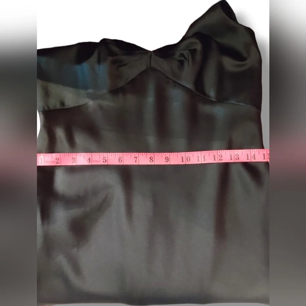 Satin dress with embroidery. Size 10. Plunging Neckline. - Picture 7 of 12